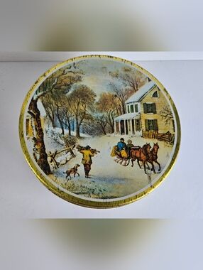 CURRIER & IVES American Snowy Homestead Winter Horse Sleigh Tin Vtg